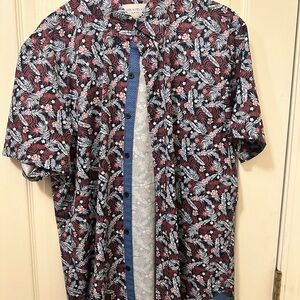 ConStruct Men's Floral Short Sleeve Shirt